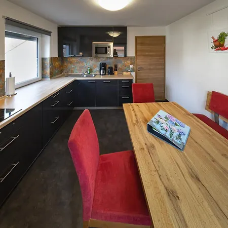 Ries Apartment *